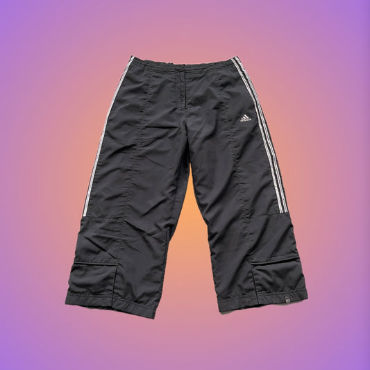 JORTS S ADIDAS from pliswholesale - Italian & euro Y2K supplier 💚