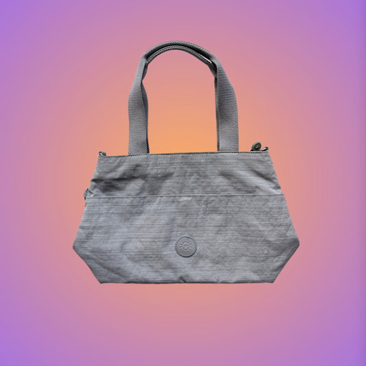 BAG M