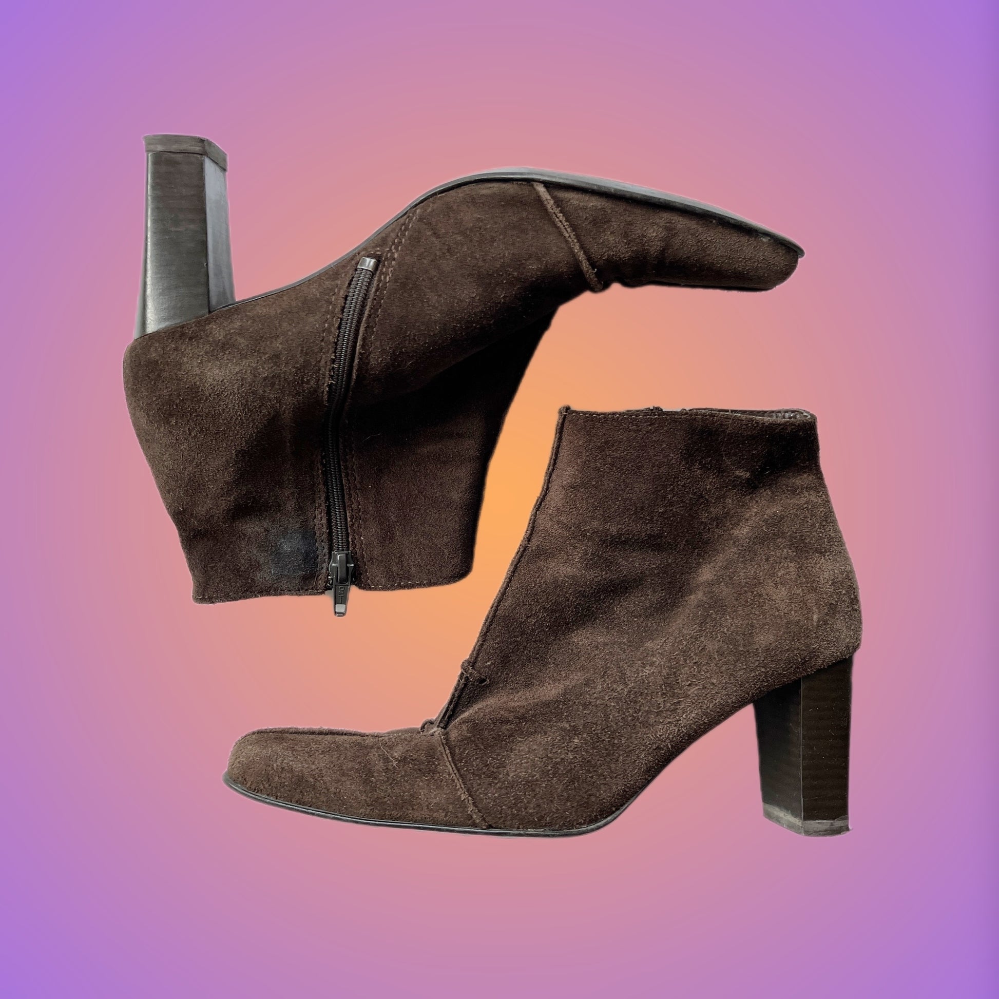 BOOTS EU37 UK4