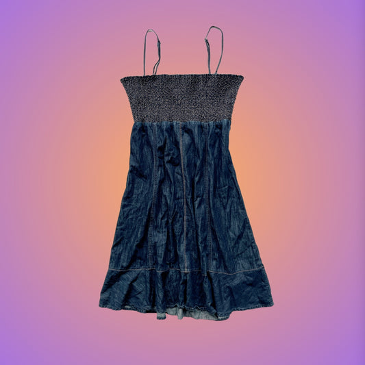DRESS M
