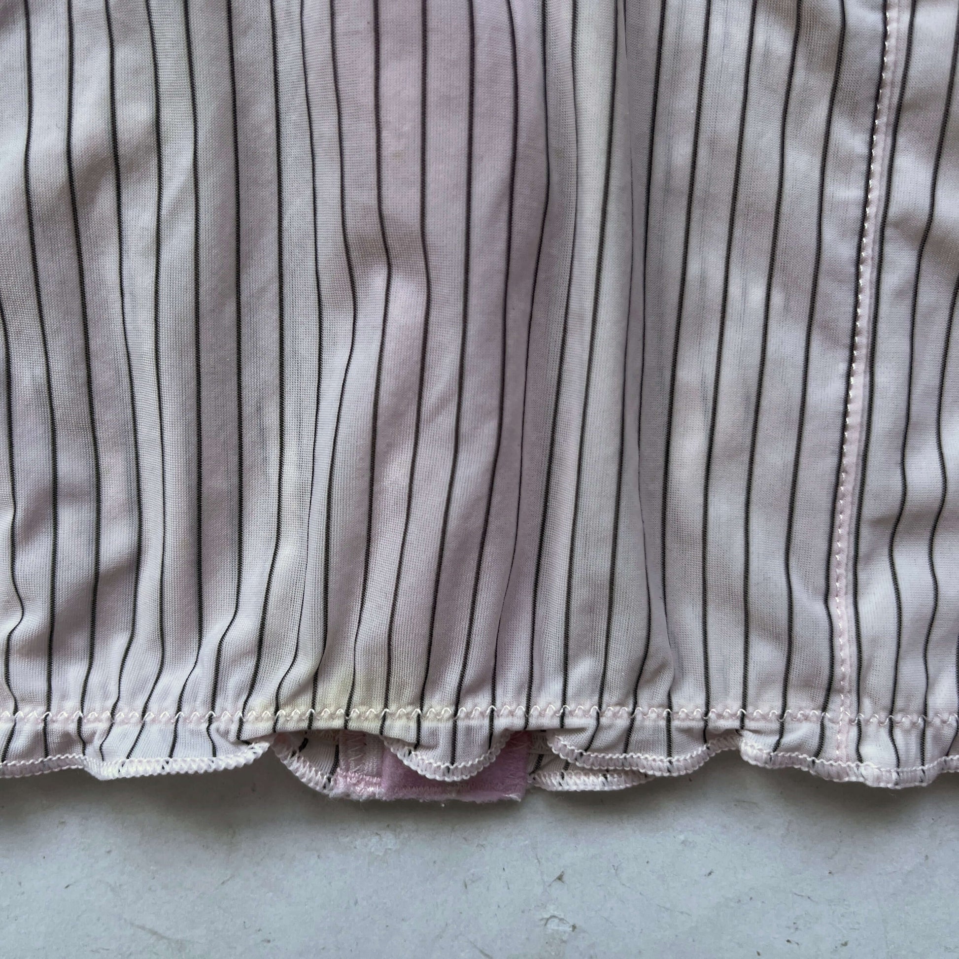 CAMI TOP M from pliswholesale - Italian & euro Y2K supplier 💚